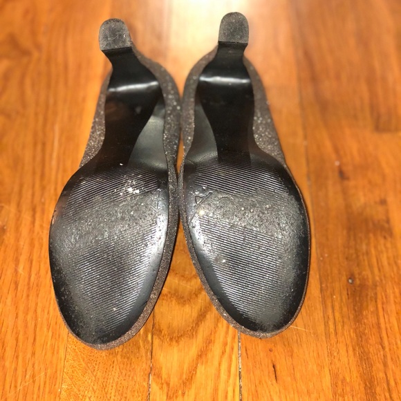 Sparkly Silver Heels - Picture 3 of 3